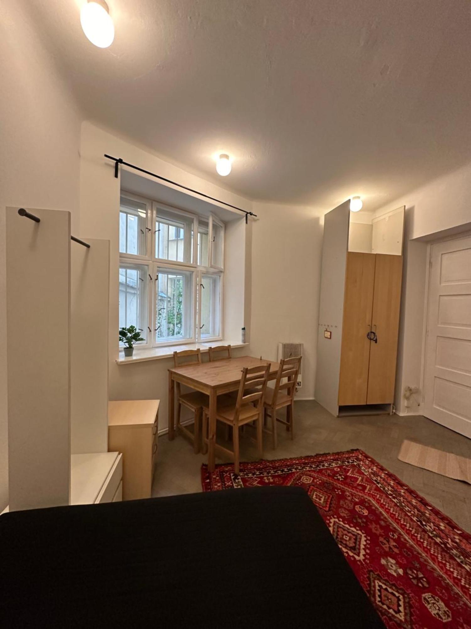 Apartment Bratislava Center 13 Buitenkant foto